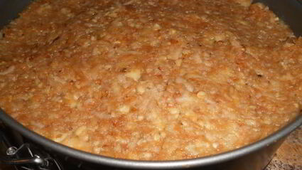 пирог ореховый с яблоками