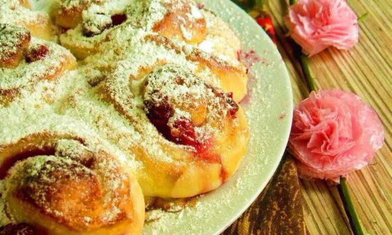 Рецепт пирог розочки с клюквой