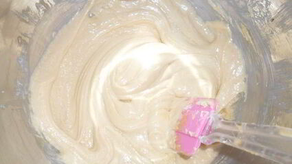 пирог с изюмом и арахисом