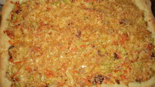 Пирог с окороком и луком-пореем