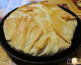 Слоеный пирог с курицей