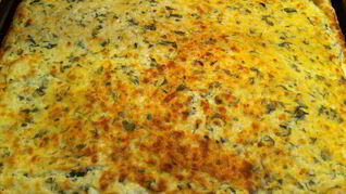 Сырный пирог из слоеного теста