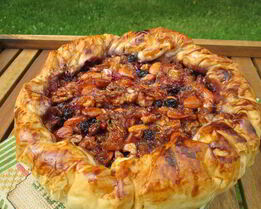 Цитрусовый пирог с карамельными орехами