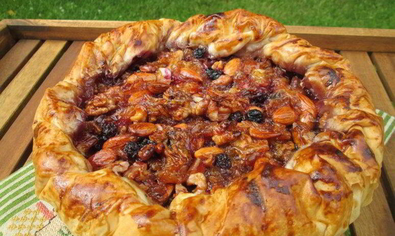 Рецепт цитрусовый пирог с карамельными орехами