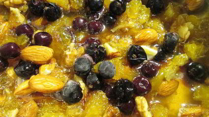 цитрусовый пирог с карамельными орехами