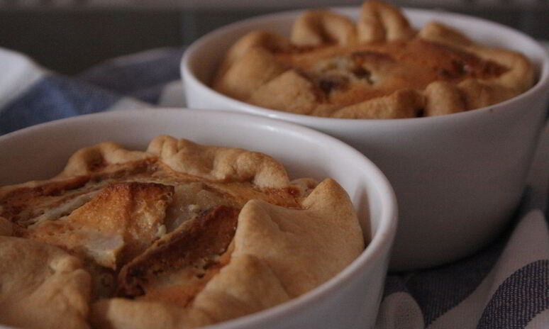 Рецепт цветаевский яблочный пирог на песочном тесте со сливочым кремом