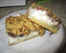 Творожный тертый пирог