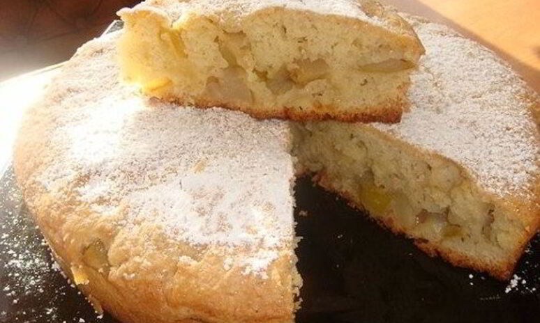 Рецепт яблочно-апельсиновый пирог с манкой