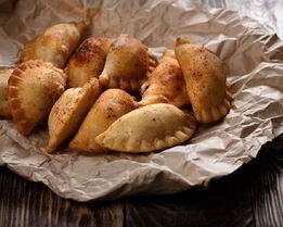 Испанские пирожки с начинкой