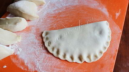 кутабы с зеленью