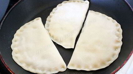 кутабы с зеленью