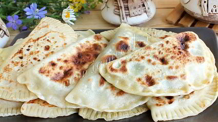 кутабы с зеленью