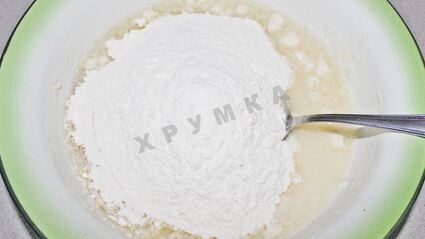 пирожки бомбочки с помидорами и сыром