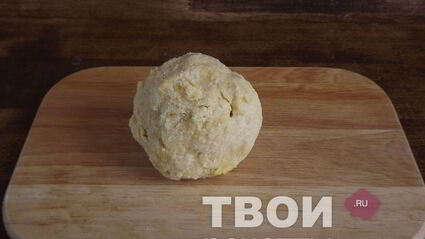 пирожки из песочного теста с клубникой