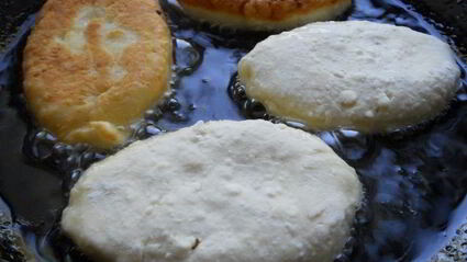 пирожки из творожного теста с капустой и яйцом