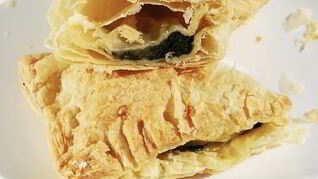 Пирожки с моцареллой