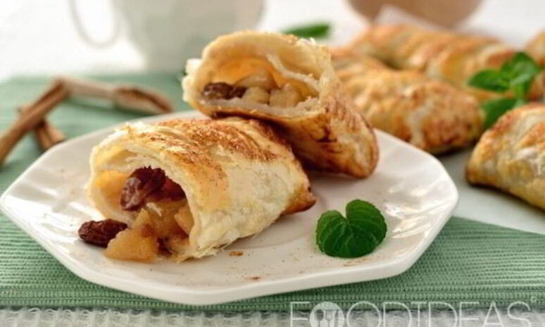 Рецепт пирожки с яблоками из слоеного теста