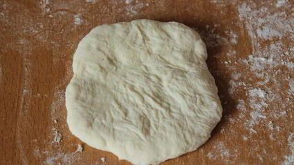 пирожки с яйцом и пряной зеленью