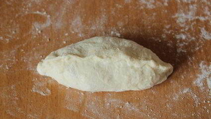 пирожки с яйцом и пряной зеленью