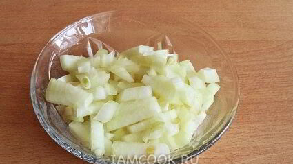 слоеные пирожки с мясом и грибами