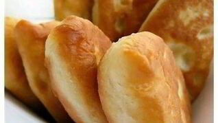 Жаренные дрожжевые пирожки с картошкой