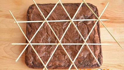 пирожное брауни елочка