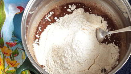 пирожное кунжутный кофе