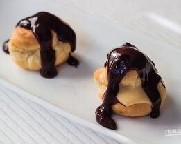 Пирожное с заварным кремом