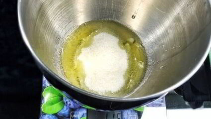 пирожные макароны на французской меренге