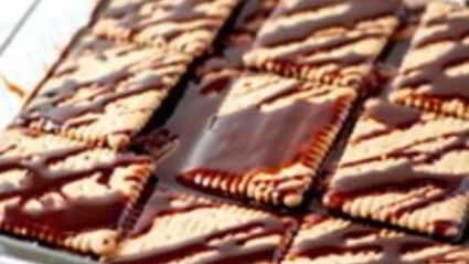 пирожные с кофейным соусом