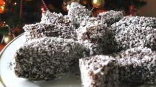 Пирожные с кокосовой стружкой