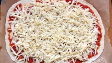 пицца на противне