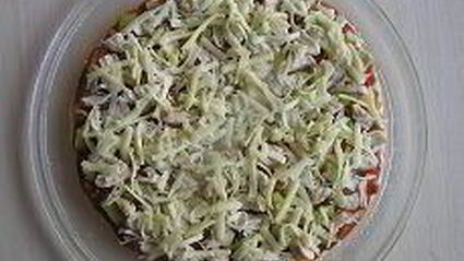 пицца с курицей и перцем в микроволновке