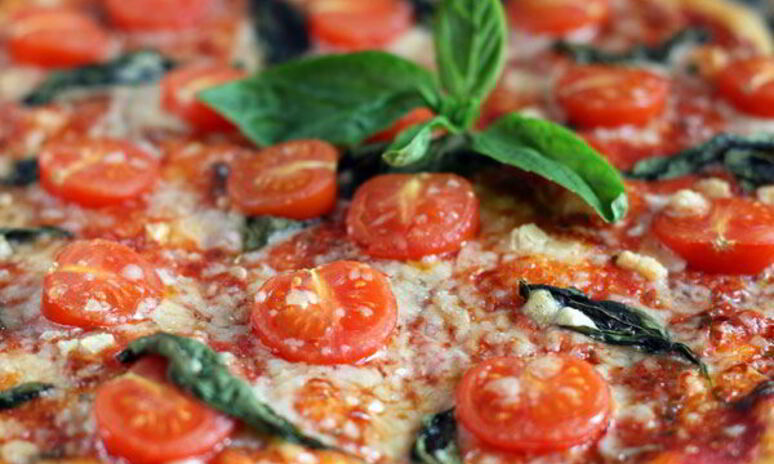 Рецепт пицца с помидорами черри и базиликом