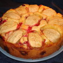 Шарлотка на кефире