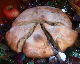 Ореховая шарлотка на сгущенке