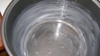 шарлотка на кефире в мультиварке