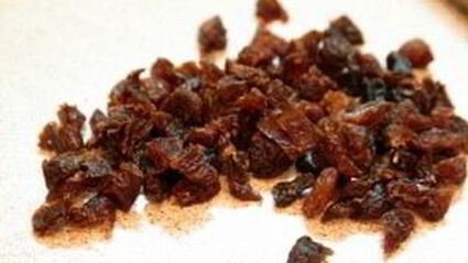 шарлотка с орехами и яблоками