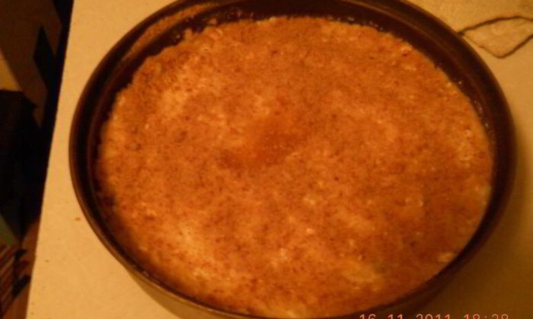 Рецепт шарлотка с рисом и яблоками