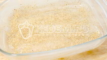 шарлотка с яблоками и ягодой