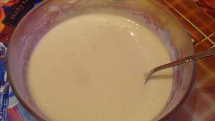 шарлотка со свежим ананасом