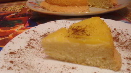 шарлотка со свежим ананасом