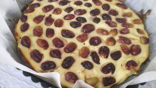 Творожная шарлотка с изюминкой