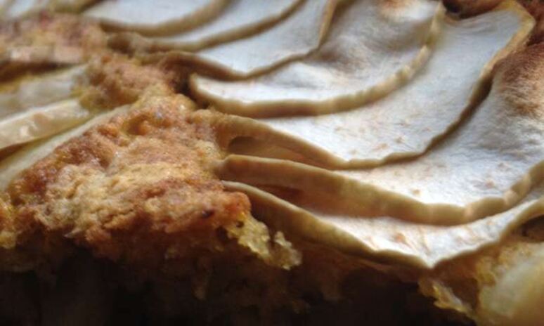 Рецепт весенняя шарлотка