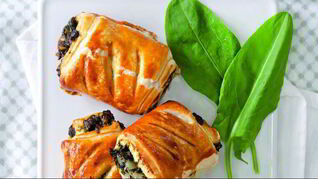 Слойки с щавелем