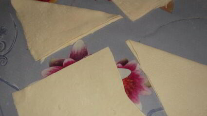 слойки с творогом