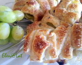 Слойки с виноградом