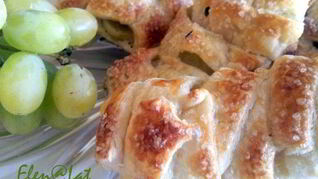 Слойки с виноградом