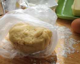 Песочное тесто для сочников на сметане