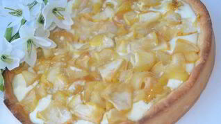 Песочный творожник с яблочной начинкой